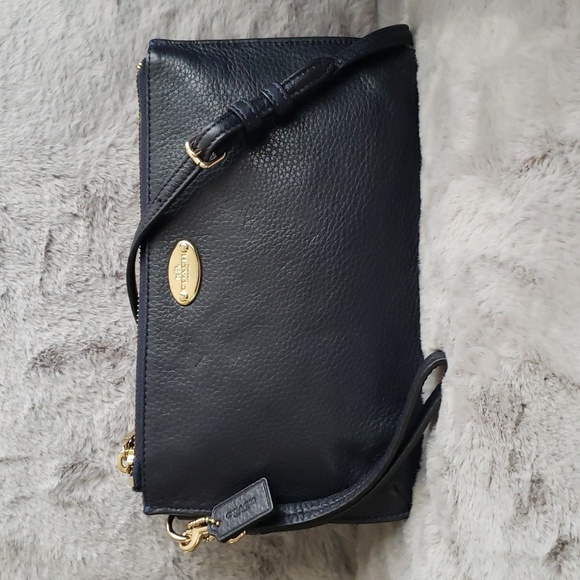 COACH Lyla Double Gusset Crossbody/Wristlet Leather Bag - Picture 2 of 14